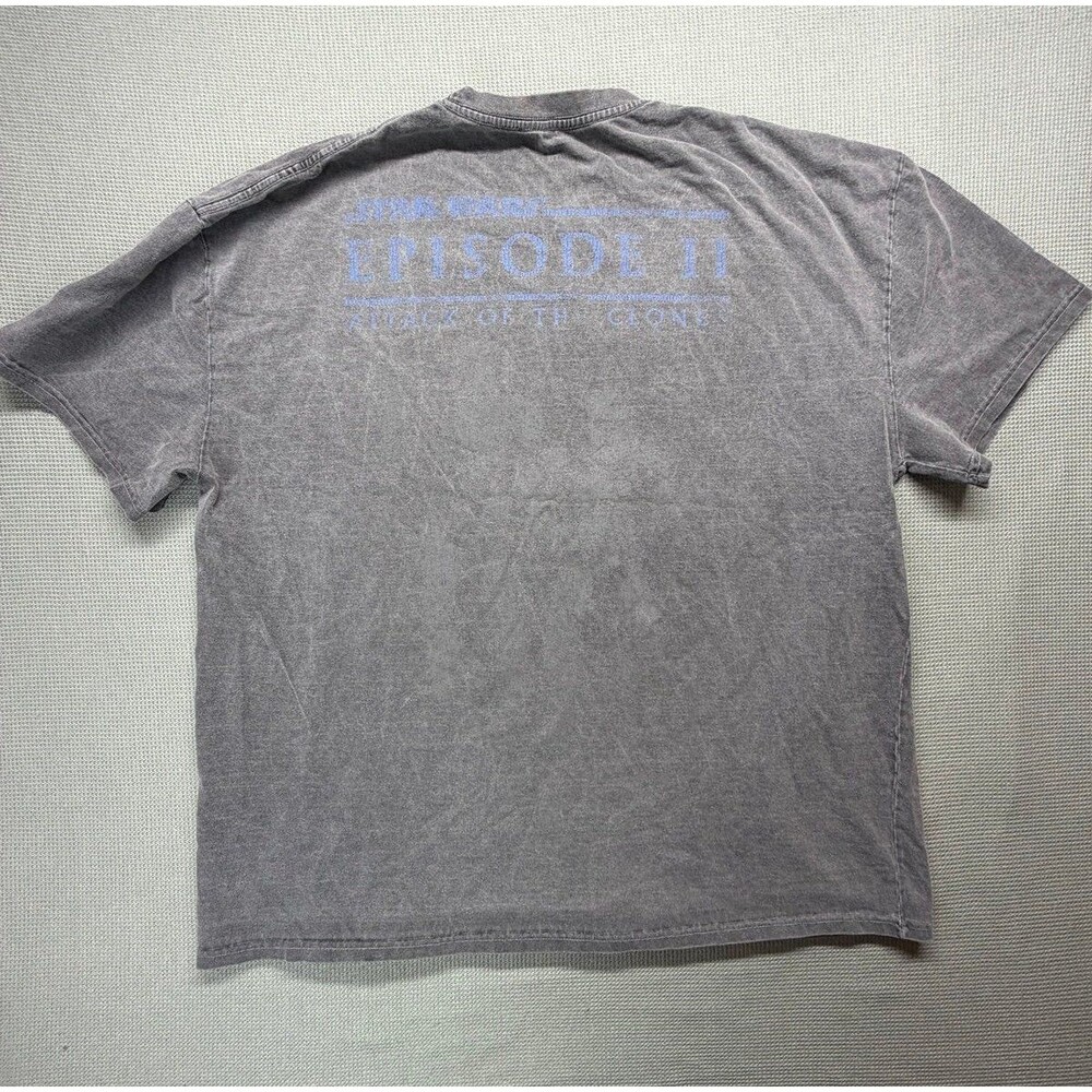 American Thrift Star Wars Episode II T-Shirt - Picture 7 of 8